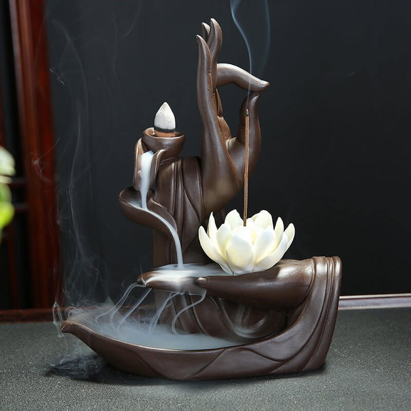 Lotus Offering Incense Burner | VESSELA LUMINA