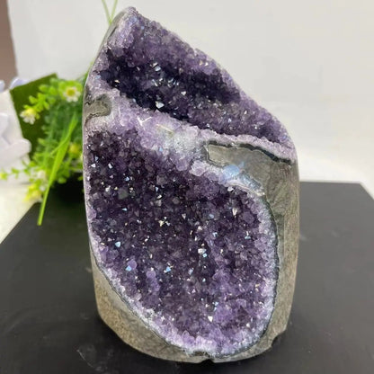 Raw Amethyst Crystal Geode | VESSELA LUMINA